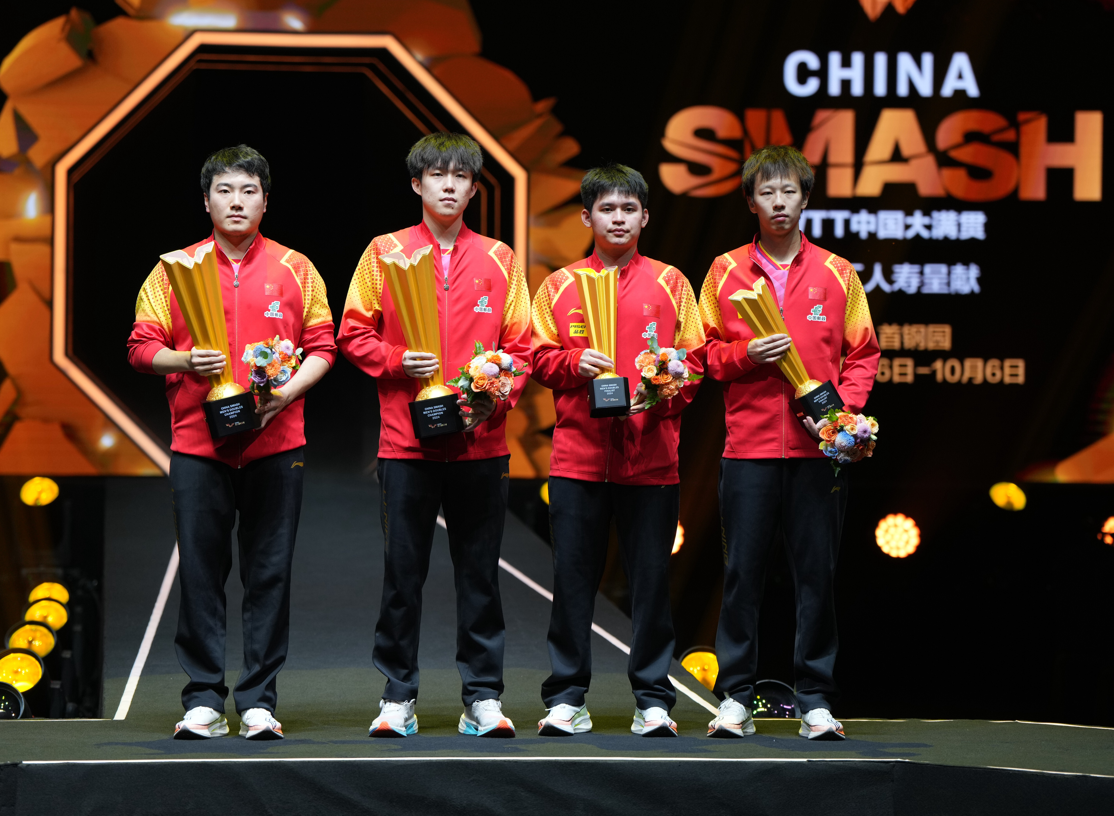 顶级运动员在比赛中斗志昂扬